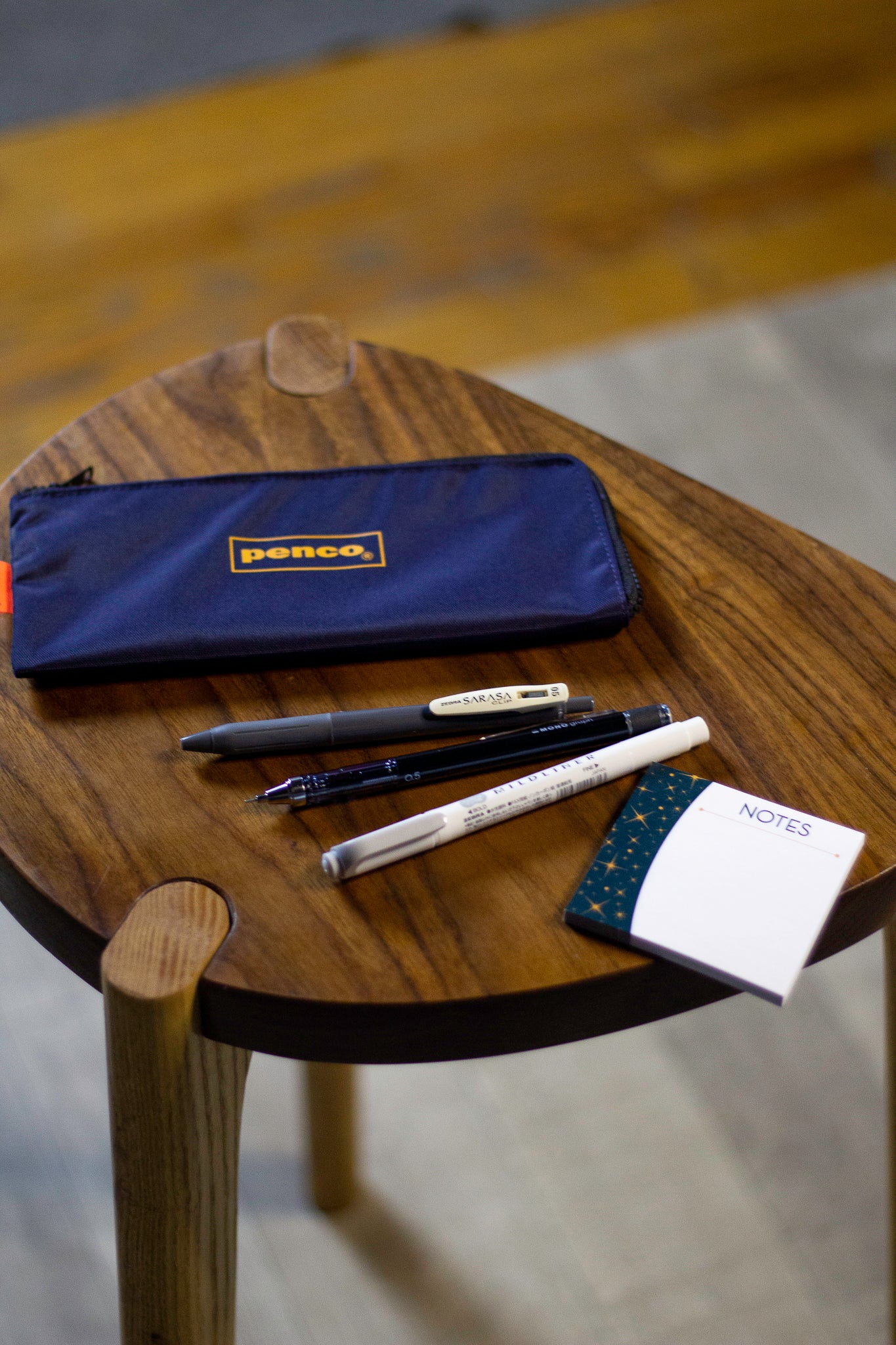 Flat Pen Case