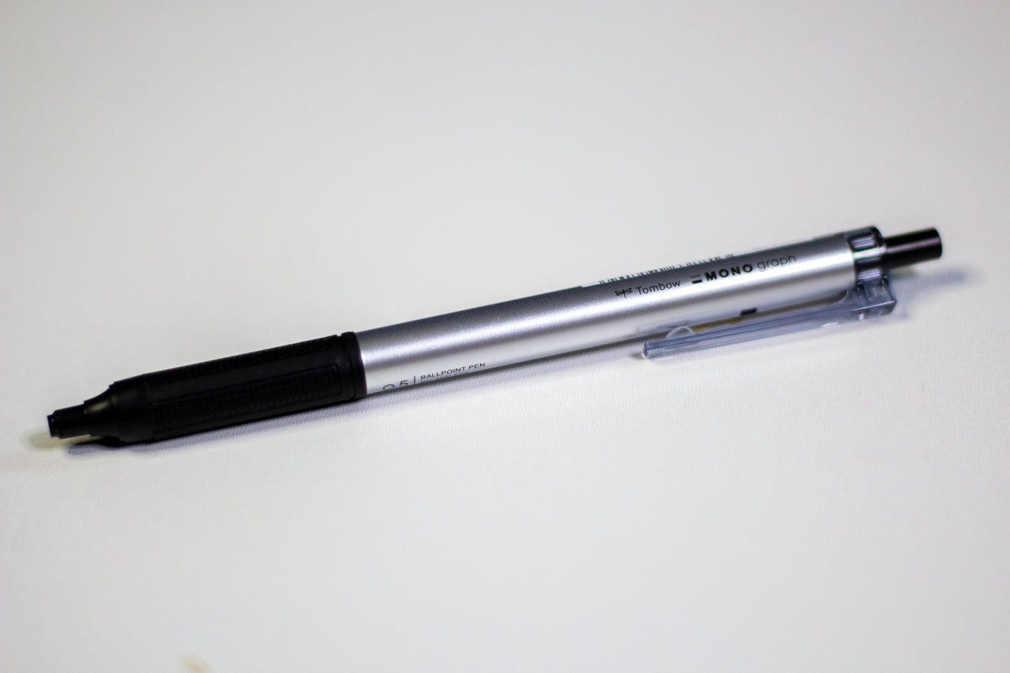 MONO Graph Lite Ballpoint